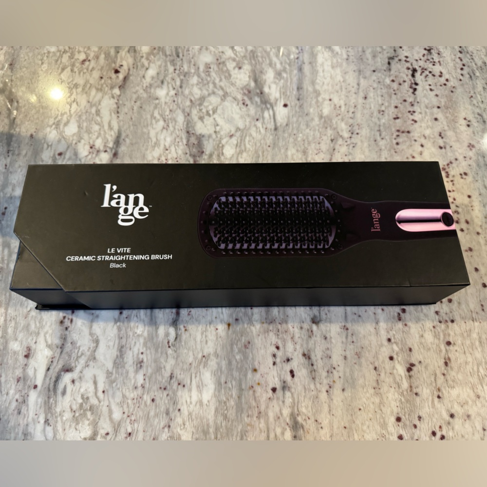 L’ange Hair Le Vite Straightener Brush.  New in Box!!!
